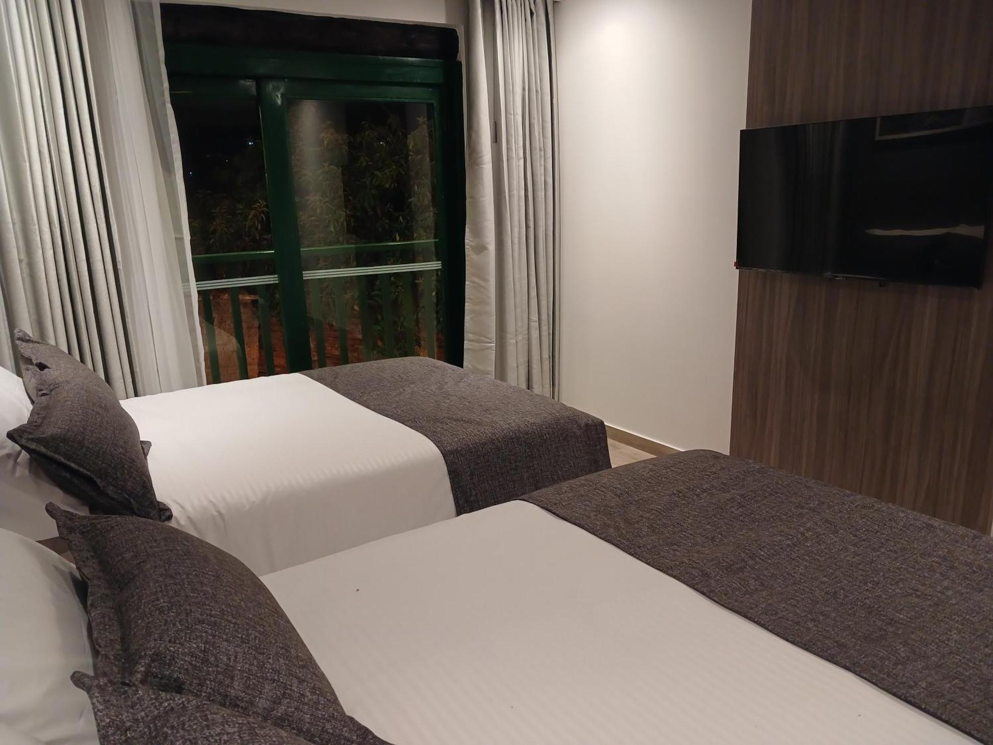 Hotel Santino Хенесано Экстерьер фото