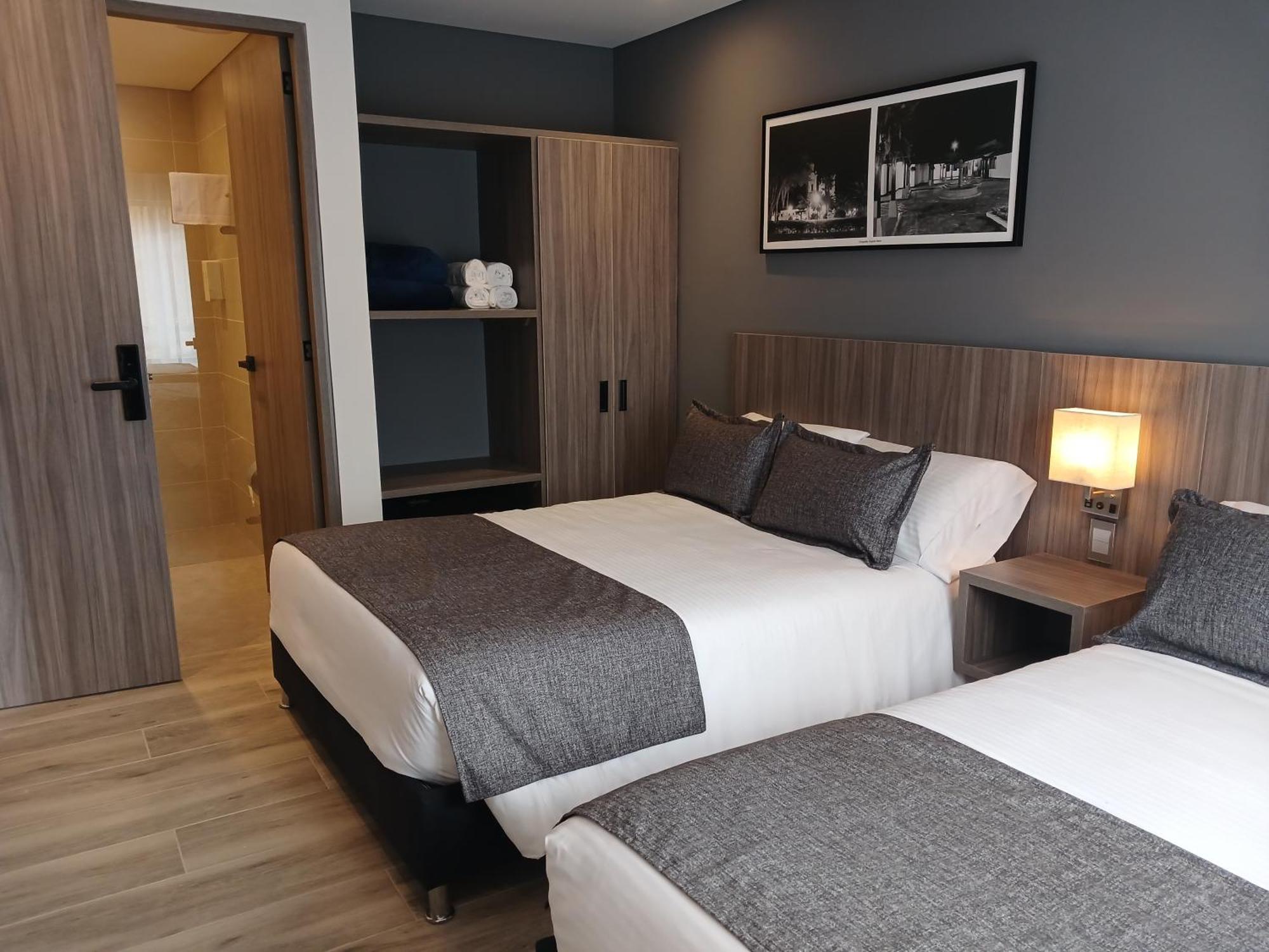 Hotel Santino Хенесано Экстерьер фото